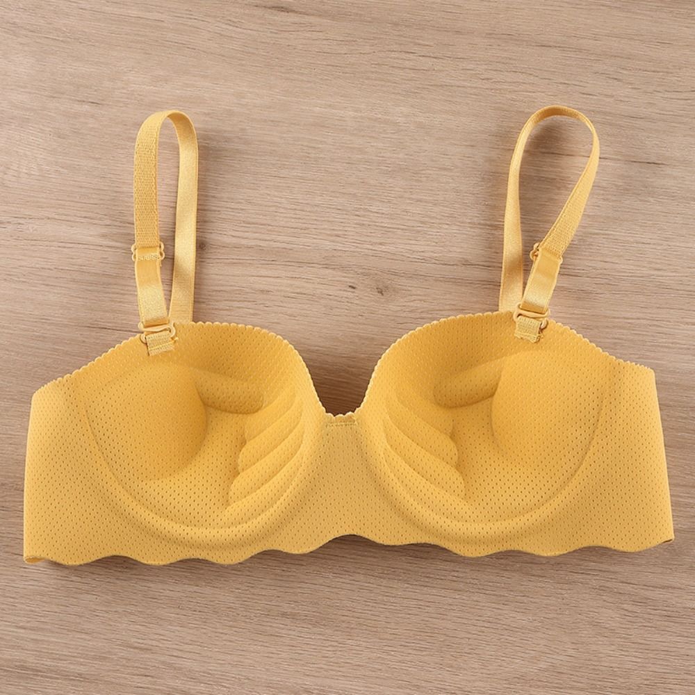 حمالة صدر نسائية مريحة وجذابة  - مراجعة Wirefree Bra Comfort وسعره