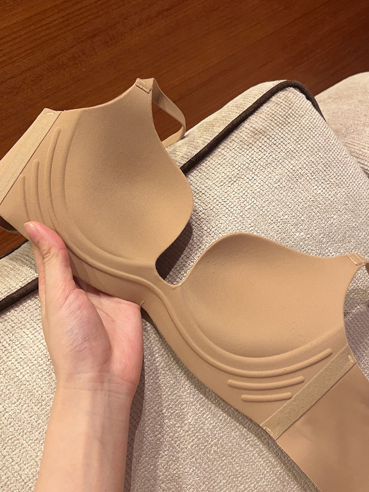حمالة صدر نصفية من KUCLUT لرفع - مراجعة Wirefree Bra Comfort وسعره